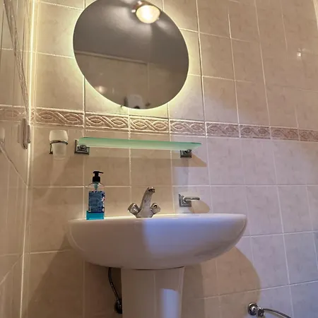 Βίλα Arden Okcular